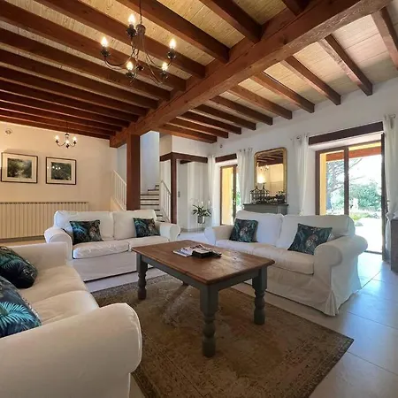 Domaine De Nougayrol: Luxury In Vineyard With Pool Villa