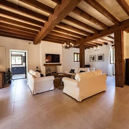 Domaine De Nougayrol: Luxury In Vineyard With Pool * Alaigne